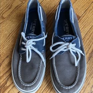 Sperry Topsiders